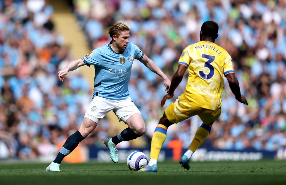 千呼万唤始出来！姆巴佩宣布将在今夏离开巴黎并告别法甲赛场.